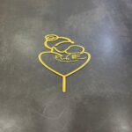 mom with baby cut out   - acrylic gold