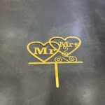 Mr. & Mrs. heart - acrylic gold topper