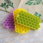 Honeycomb Cake Chocolate Mold with lid