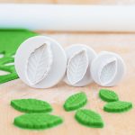 Plastic plunger Cutter - Leaf