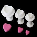 Plastic plunger Cutter - Heart